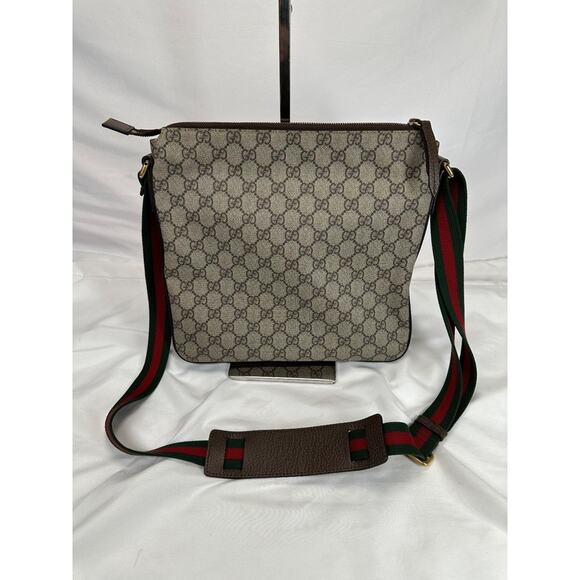 Gucci Courier Messenger GG Supreme SPB-MS 356096 - Picture 16 of 16